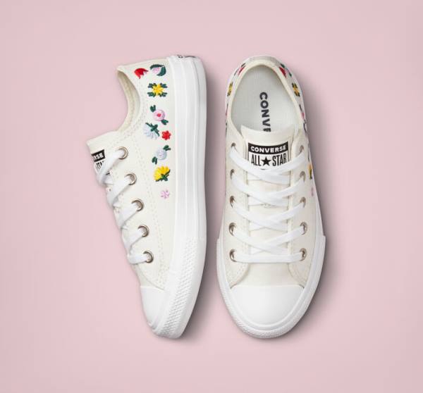 Converse Chuck Taylor All Star Floral Embroidery Låga Sneakers Vita Vita | CV-807RJH